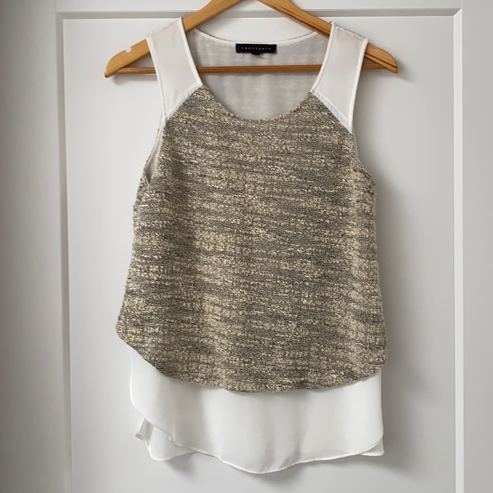 Boucle sleeveless top.
